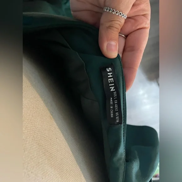 Emerald Green One-Shoulder Dress w/ Bow - Picture 4 of 4